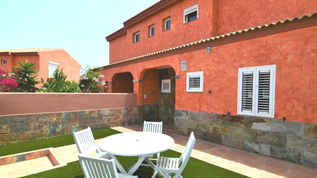 Villa Majorera Private Pool Corralejo By Holidays Home Luaran gambar